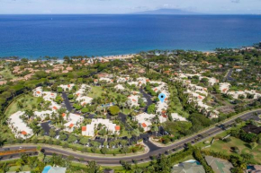 New! Palms 702 - Romantic Retreat - Split AC in Bedroom - Open-Air Living Area